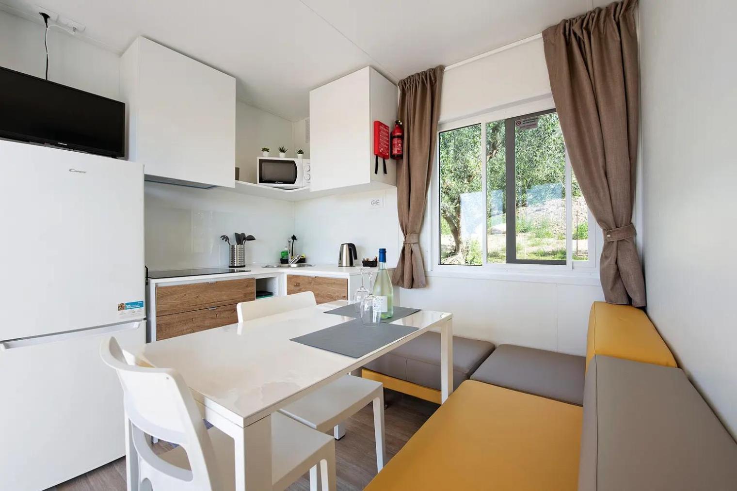 Camping Eurovil เปรโดเร ภายนอก รูปภาพ